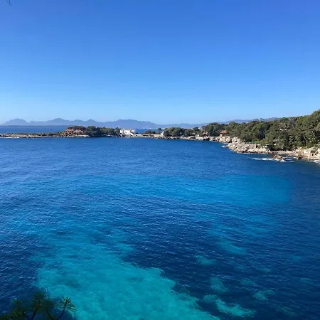 Beautiful 82m2, Wifi, Air Conditioning, Sea View & Pool & Tennis Appartamento *